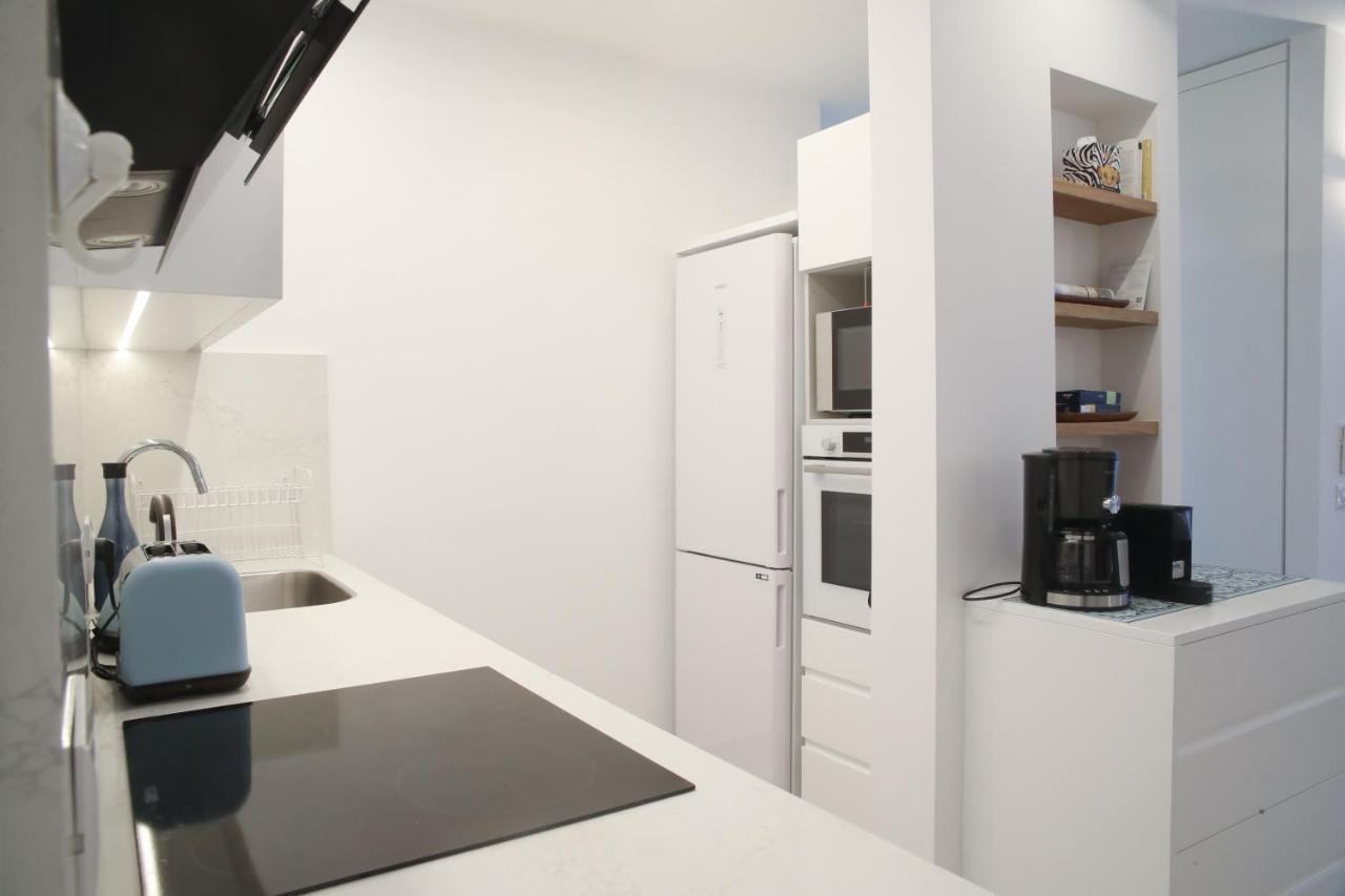 Bugrashov - Charming, Amazing & Quiet 2 Rooms Tel Aviv Luaran gambar